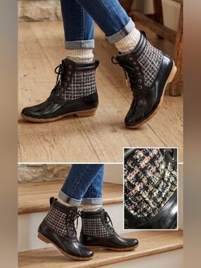 Sam Edelman Duck Boots Size 5M Color Black